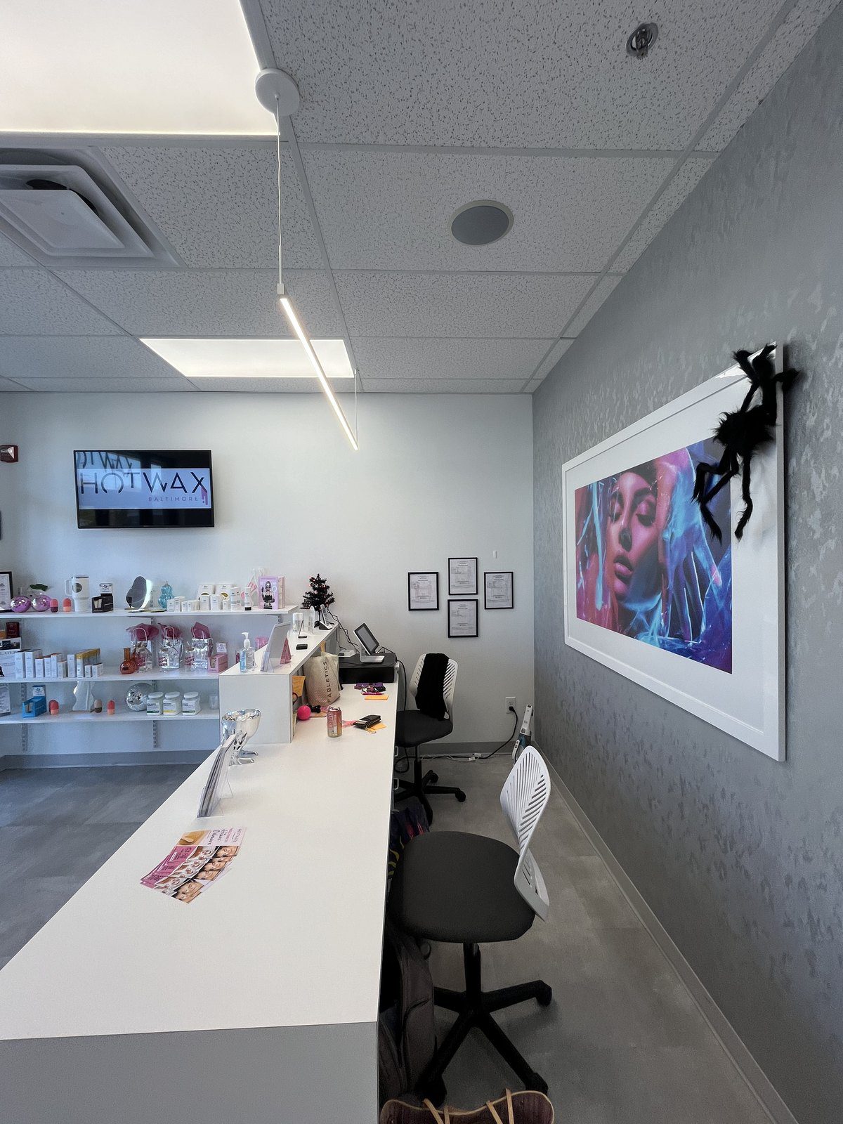 HOTWAX Newark lobby
